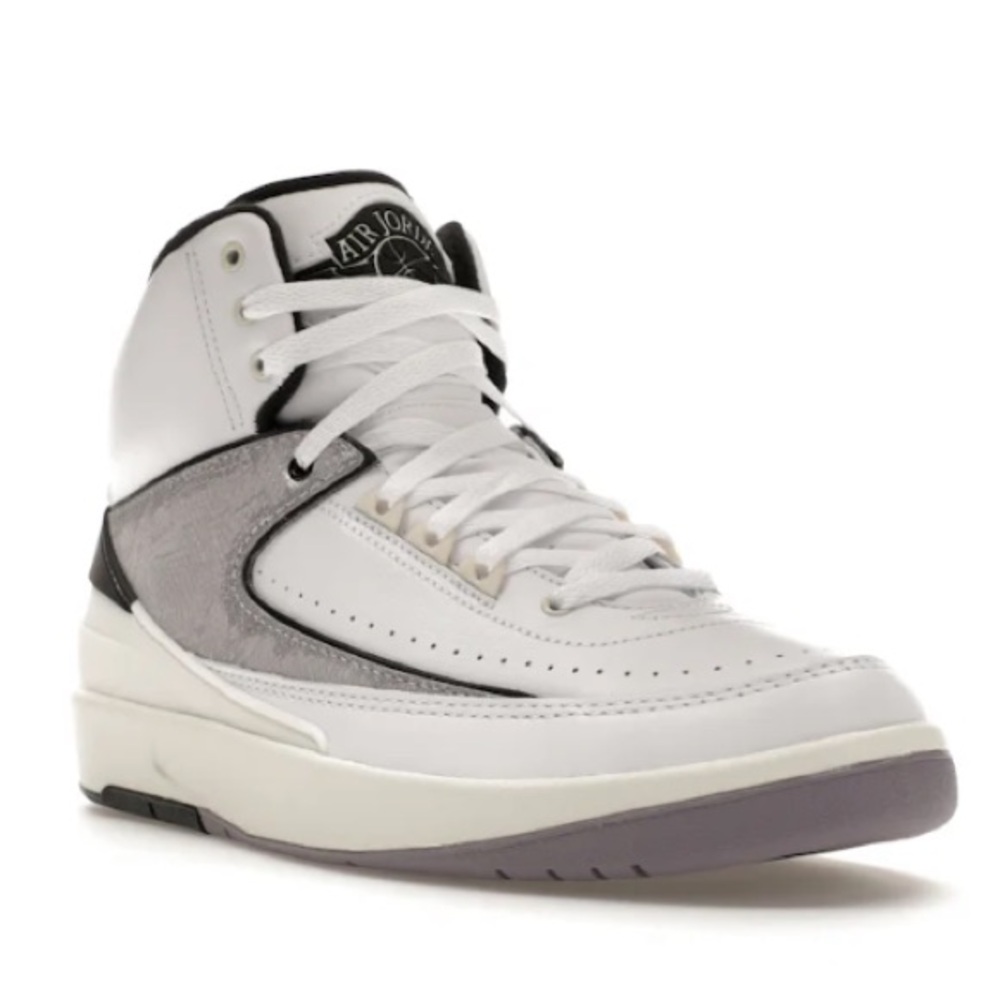 Air Jordan retro 2 Python Light Purple, Black and White. Men’s size 8.5